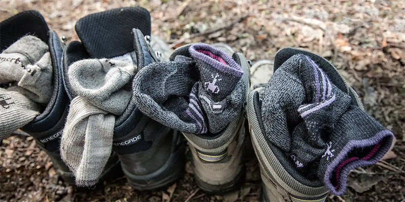 راهنمای خرید جوراب طبیعتگردی و کوهنوردی